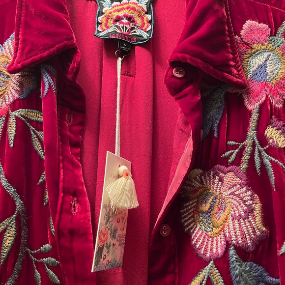 Johnny Was Burgundy Velvet Oversized Floral Blouse - Picture 7 of 7